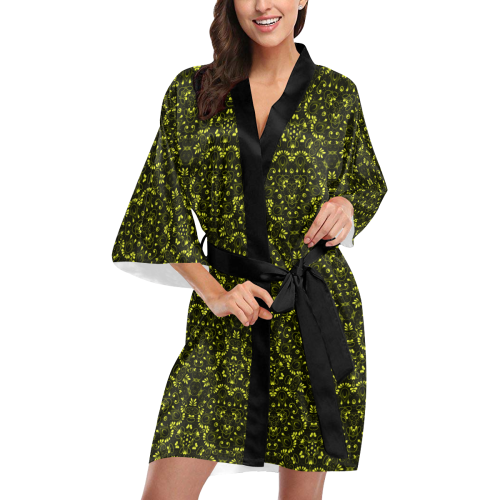 Green vintage pattern on a black background Kimono Robe