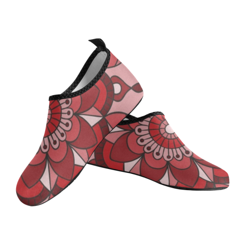 MANDALA HIBISCUS BEAUTY Women's Slip-On Water Shoes (Model 056)