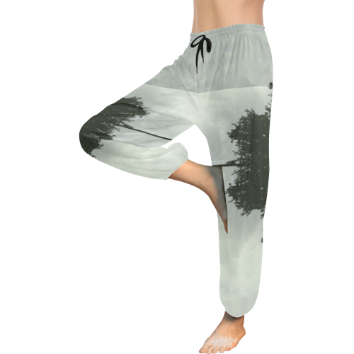 cloud island with a horizon so clear Women's All Over Print Harem Pants (Model L18)