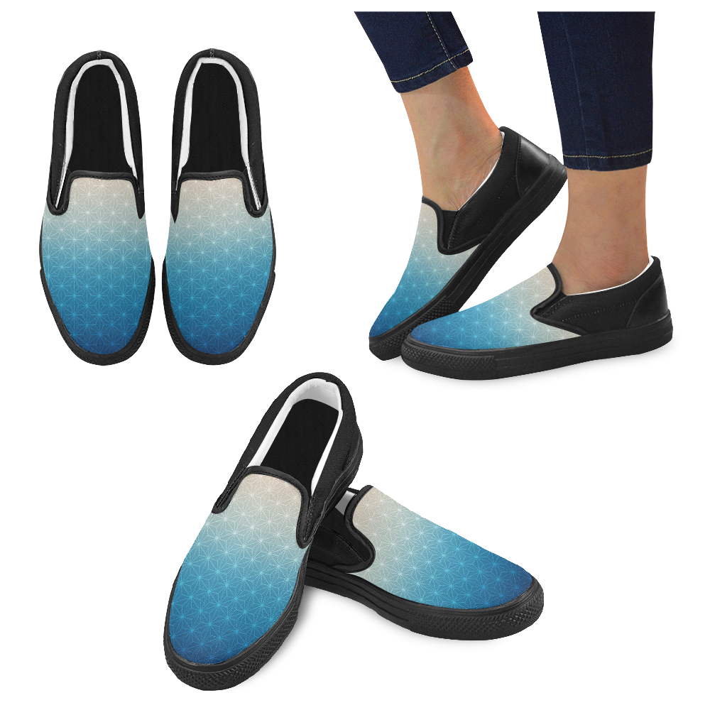 04 WINTER Women's Slip-on Canvas Shoes (Model 019)
