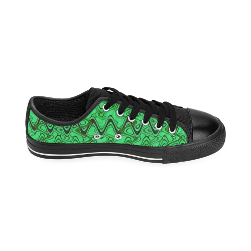 Green and Black Waves pattern design Men's Classic Canvas Shoes (Model 018)