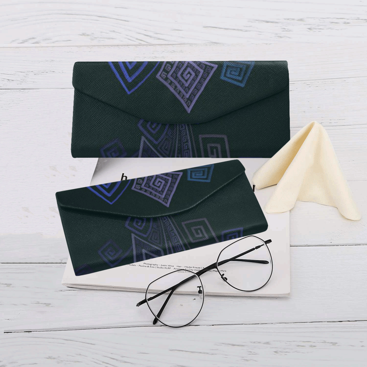 Psychedelic 3D Square Spirals - blue and violet Custom Foldable Glasses Case