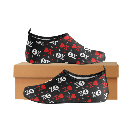 Skull Hearts Men's Slip-On Water Shoes (Model 056)