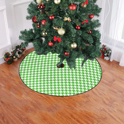 Friendly Houndstooth Pattern,green by FeelGood Christmas Tree Skirt 47" x 47"