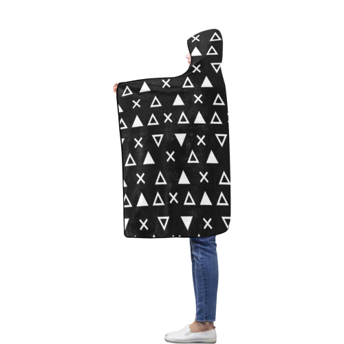 Geo Line Triangle Flannel Hooded Blanket 40''x50''
