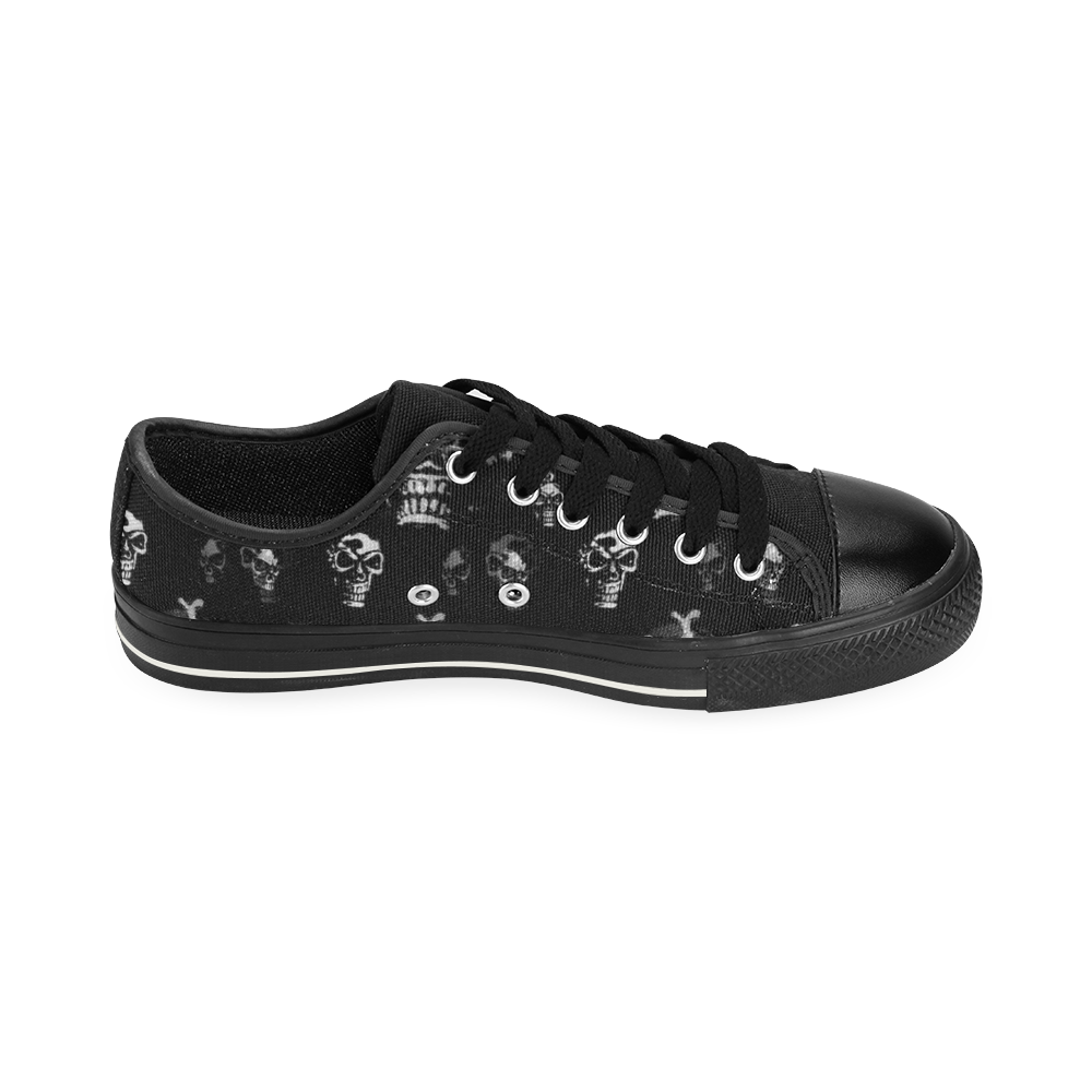 skull3 Men's Classic Canvas Shoes (Model 018)