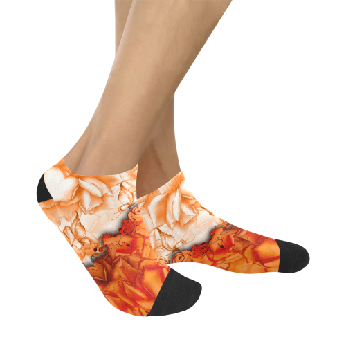 Sorf red flowers with butterflies Women's Ankle Socks