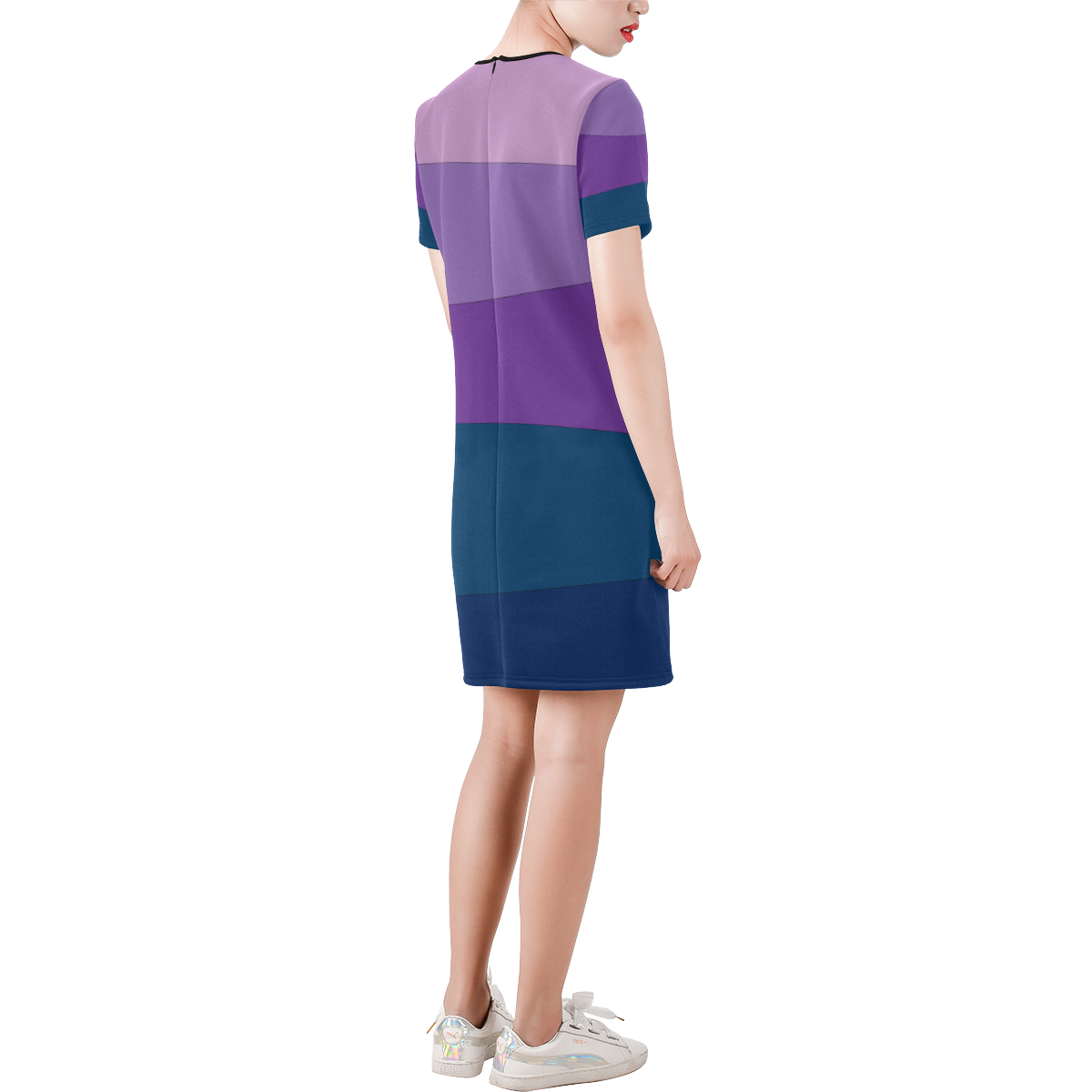 Abstract  pattern. Short-Sleeve Round Neck A-Line Dress (Model D47)