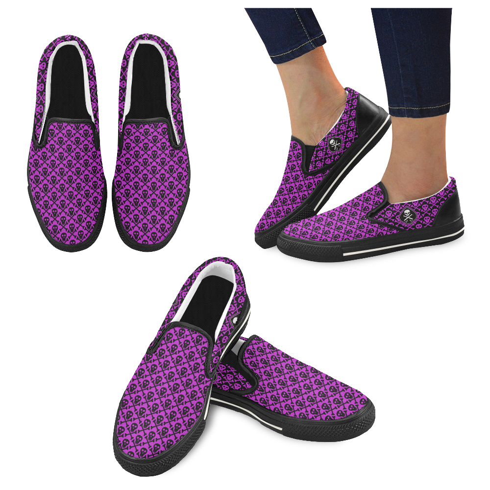 LADIES_SKULL_PINK_BLK Women's Unusual Slip-on Canvas Shoes (Model 019)