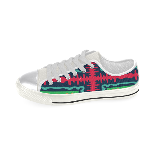 Waves in retro colors Women's Classic Canvas Shoes (Model 018)