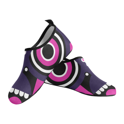 Pink Purple Tiki Tribal Men's Slip-On Water Shoes (Model 056)