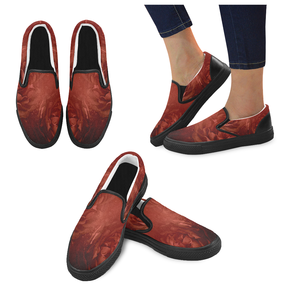 Wonderful red flowers Women's Slip-on Canvas Shoes (Model 019)