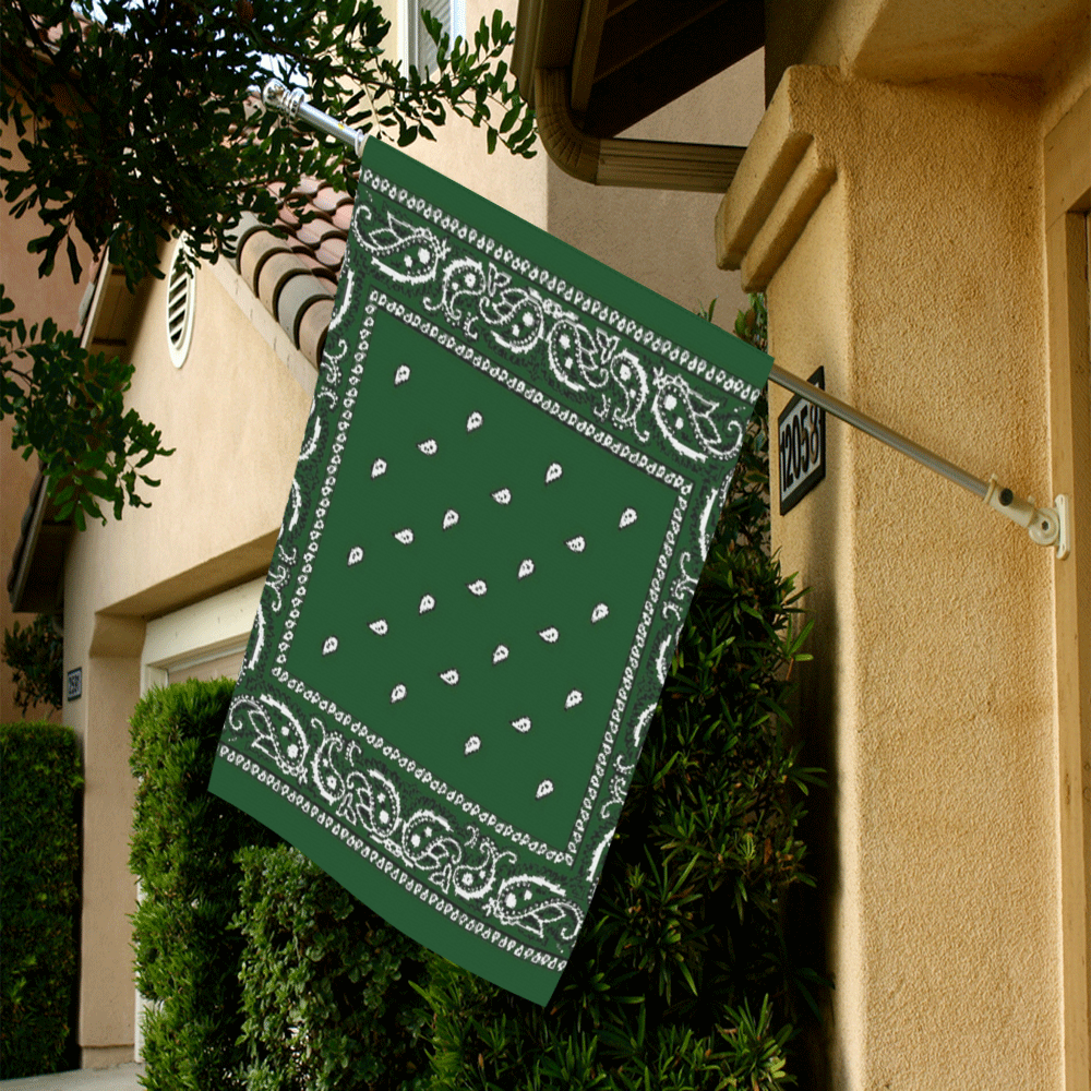 KERCHIEF PATTERN GREEN Garden Flag 28''x40'' （Without Flagpole）