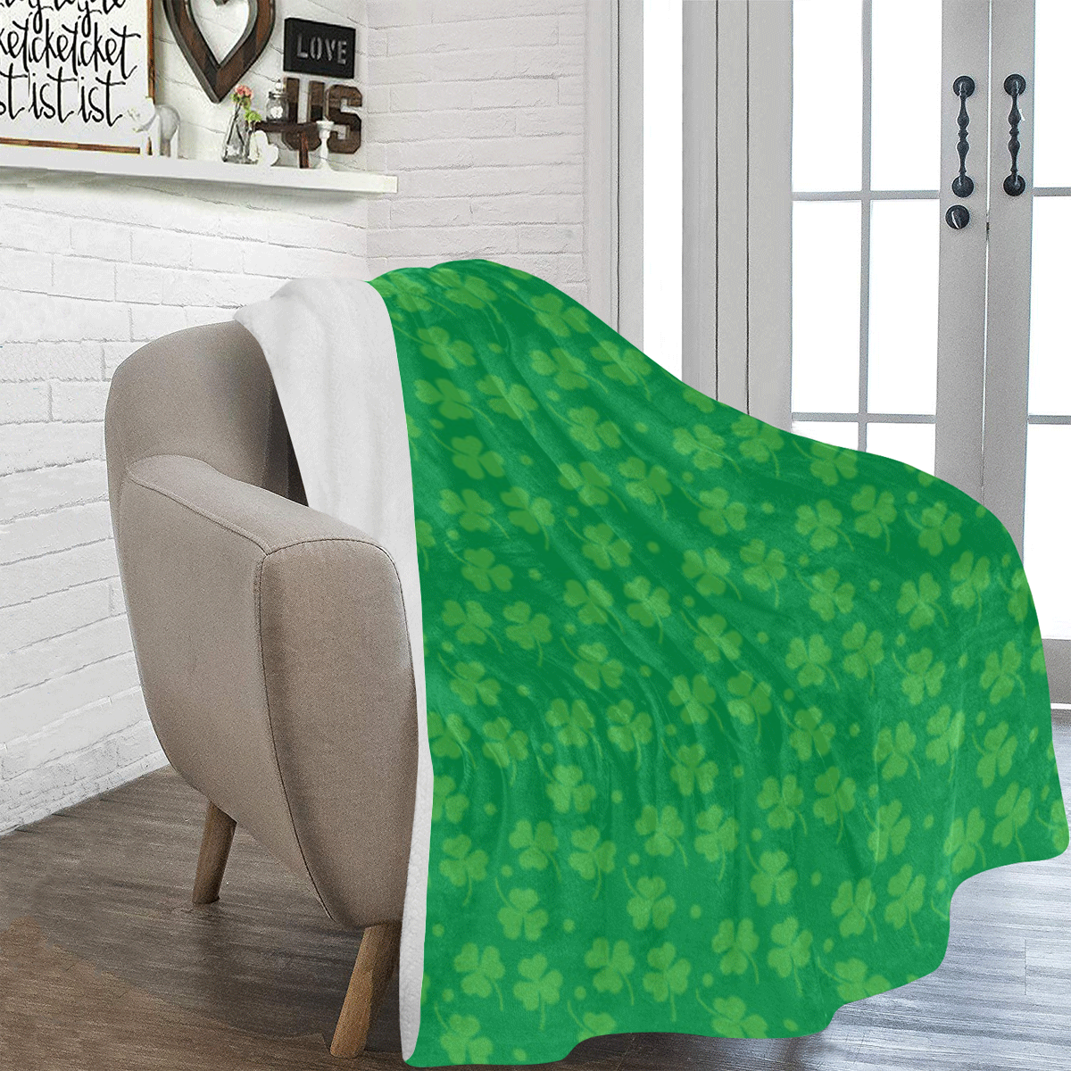 Clover Ultra-Soft Micro Fleece Blanket 60"x80"
