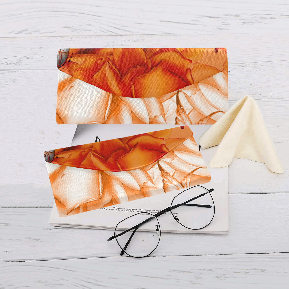 Sorf red flowers with butterflies Custom Foldable Glasses Case