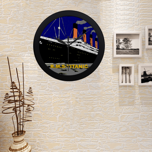 TITANIC- Circular Plastic Wall clock