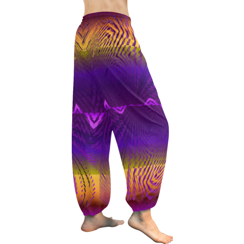 PURPLHARUM Women's All Over Print Harem Pants (Model L18)