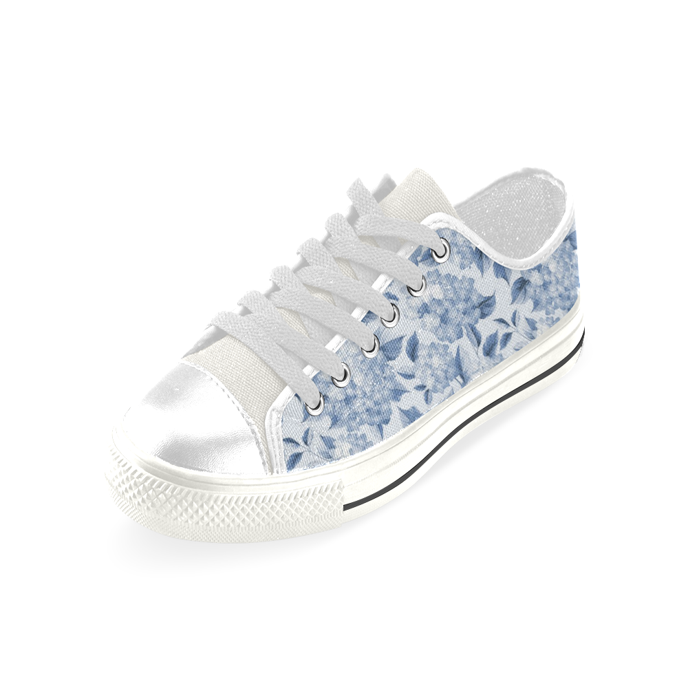 Blue and White Floral Pattern Men's Classic Canvas Shoes (Model 018)