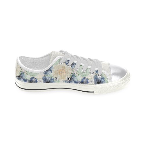 Romantic Flowers Shoes, Sweet Floral Women's Classic Canvas Shoes (Model 018)