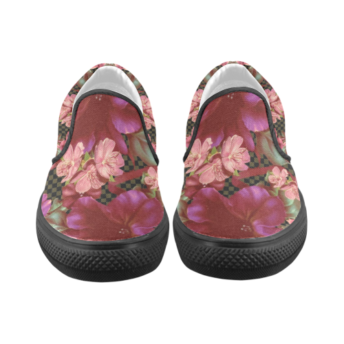 Pink Roses on Checkerboard Design By Me by Doris Clay-Kersey Men's Unusual Slip-on Canvas Shoes (Model 019)