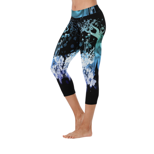 Awesome wolf with flowers Women's Low Rise Capri Leggings (Invisible Stitch) (Model L08)