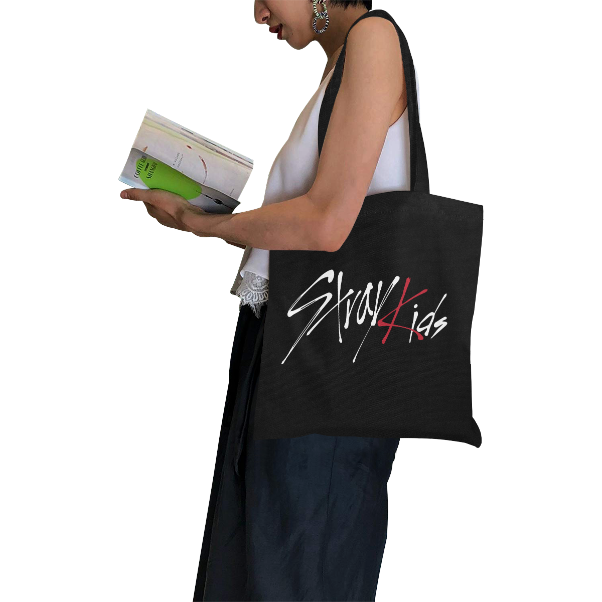 StrayKids All Over Print Canvas Tote Bag/Small (Model 1697)