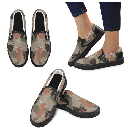 Desert camouflage Men's Slip-on Canvas Shoes (Model 019)