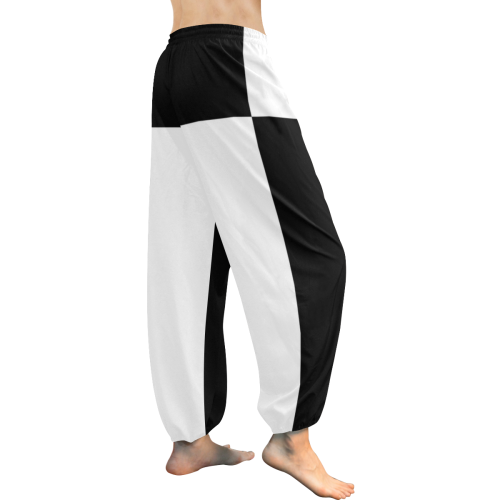 Black and White Abstract Harem Pants Women's All Over Print Harem Pants (Model L18)