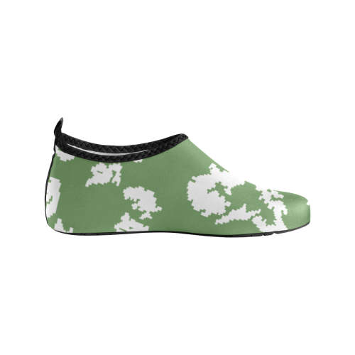 russian KLMK Berehzka green silver leaf Men's Slip-On Water Shoes (Model 056)