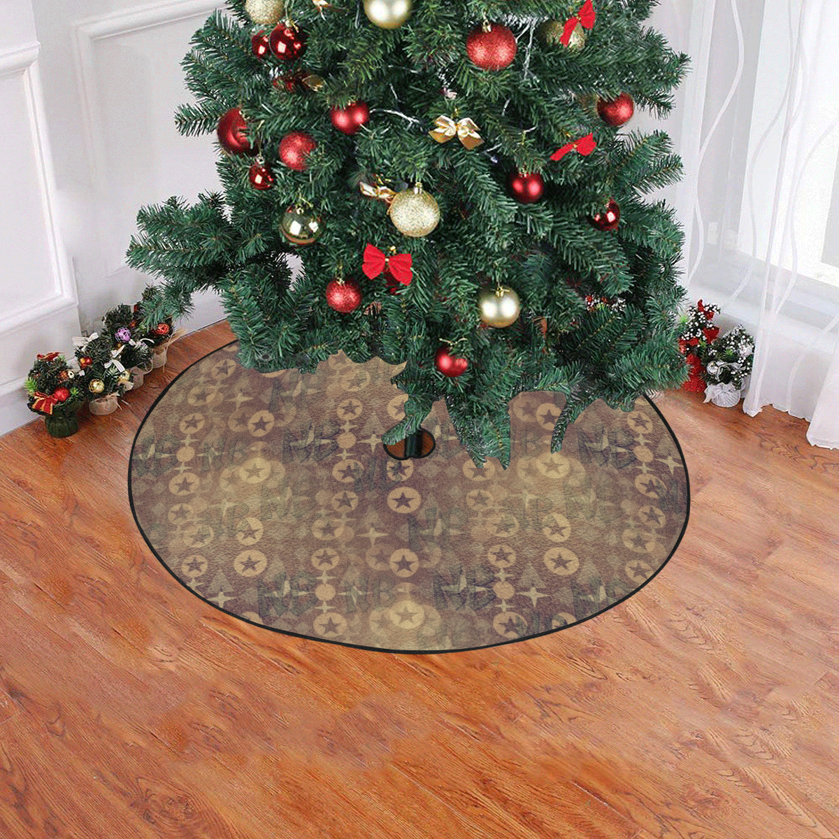 NB Pattern by Nico Bielow Christmas Tree Skirt 47" x 47"