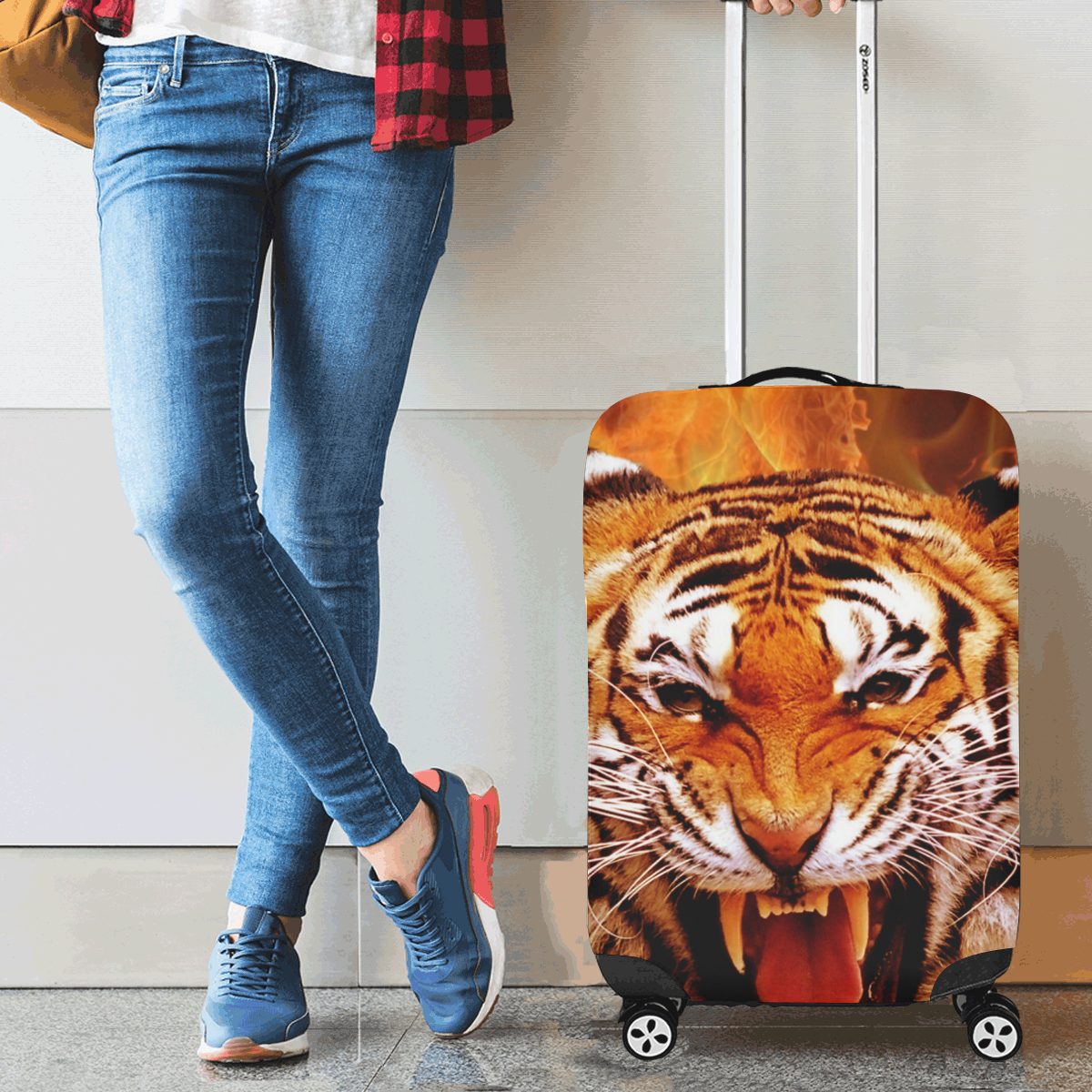 Tiger and Flame Luggage Cover/Small 18"-21"