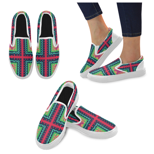 Waves in retro colors Men's Unusual Slip-on Canvas Shoes (Model 019)
