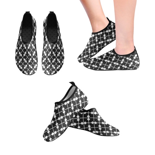 Black And White Fantasy Women's Slip-On Water Shoes (Model 056)