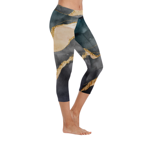 black and gold Women's Low Rise Capri Leggings (Invisible Stitch) (Model L08)