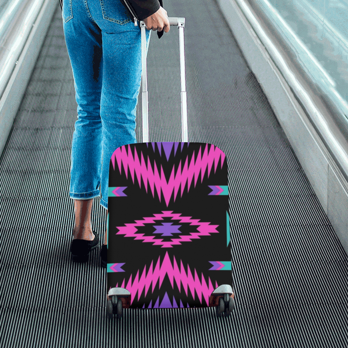 Aztec - Hot Pink Luggage Cover/Small 18"-21"