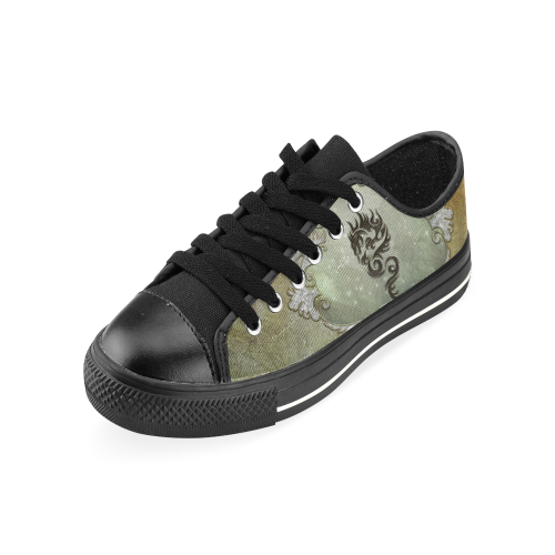 Awesome tribal dragon Men's Classic Canvas Shoes (Model 018)