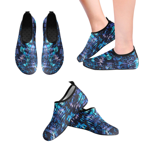 Blue Cosmos Shibori Pattern Women's Slip-On Water Shoes (Model 056)