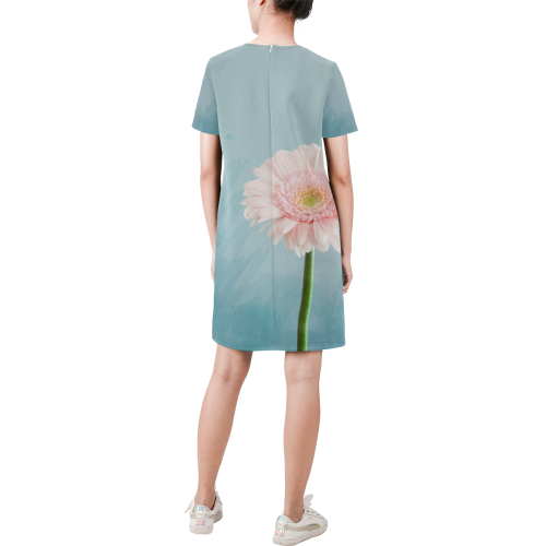 Gerbera Daisy - Pink Flower on Watercolor Blue Short-Sleeve Round Neck A-Line Dress (Model D47)