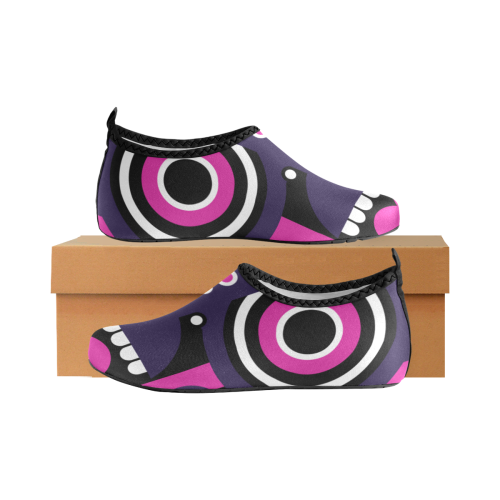 Pink Purple Tiki Tribal Men's Slip-On Water Shoes (Model 056)