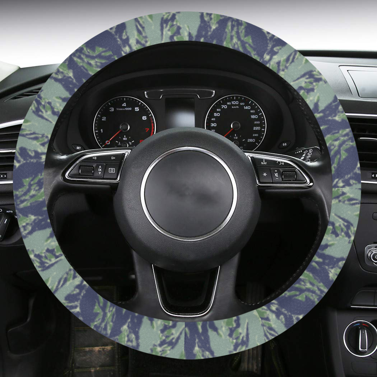 Jungle Tiger Stripe Green Camouflage Steering Wheel Cover with Anti-Slip Insert