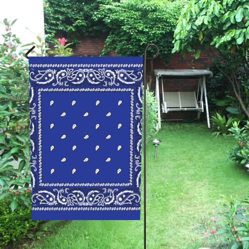 KERCHIEF PATTERN BLUE Garden Flag 28''x40'' （Without Flagpole）